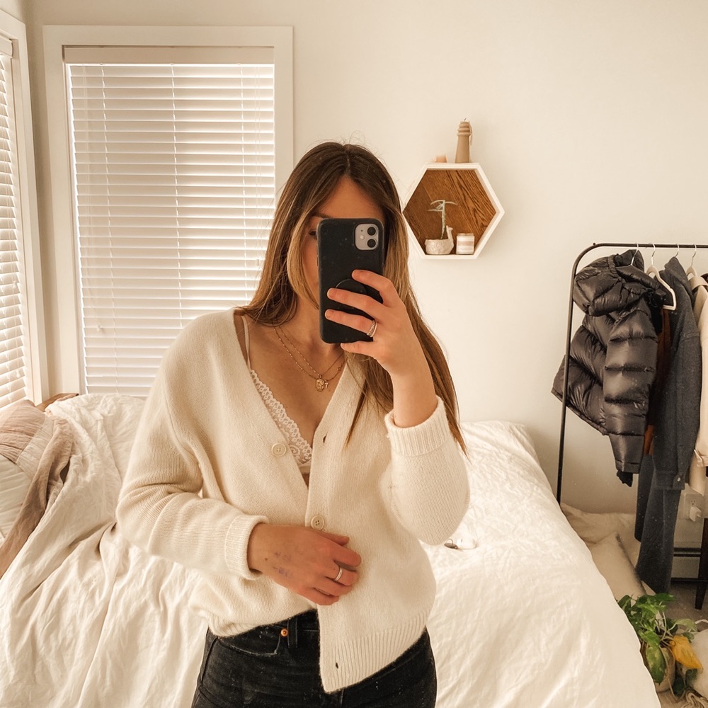 Wilfred parco sweater